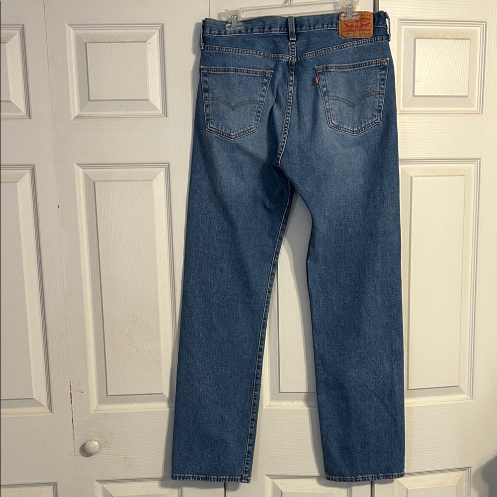 LEVI'S Men's 501 Classic Blue Straight Jeans Button Fly Denim Medium 34 X 34 - Picture 8 of 8